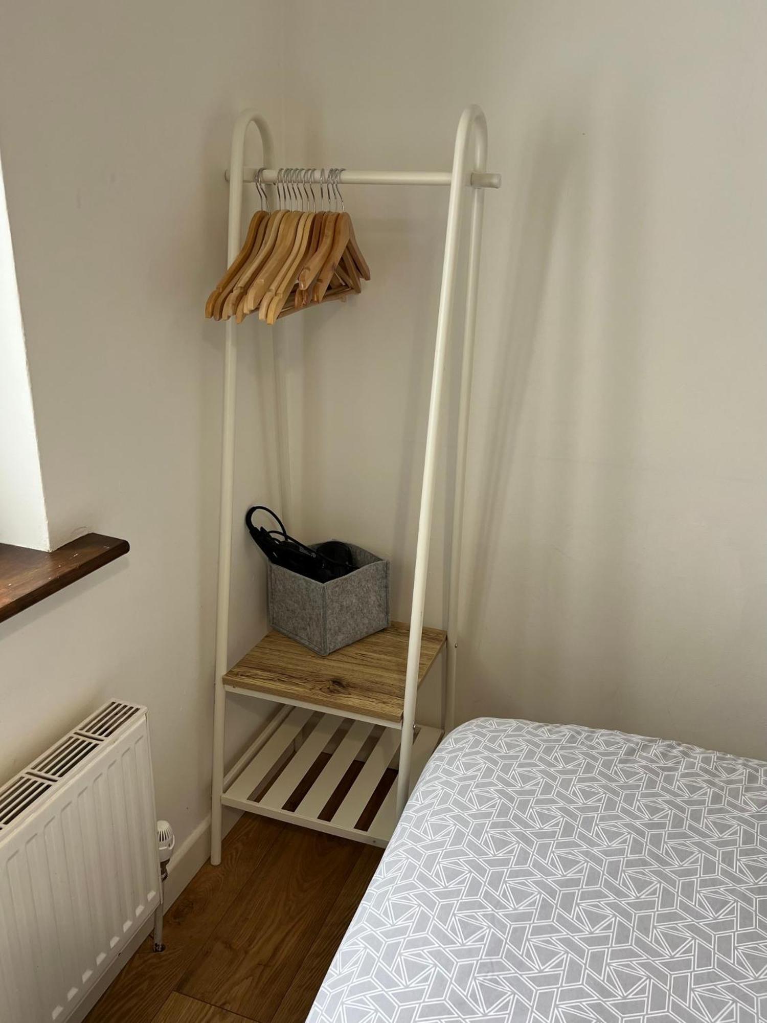 Hawtհorn Guestհouse CBG